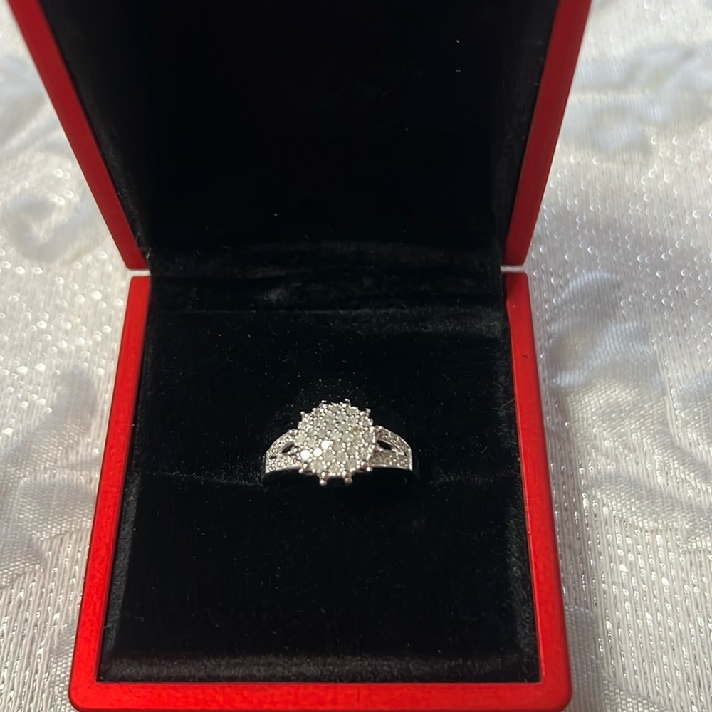 Diamond Cluster Ring Size 7